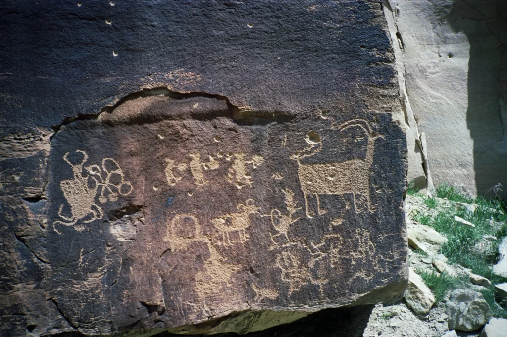 Balloon man Petroglyphs in Nine Mile Canyon Utah